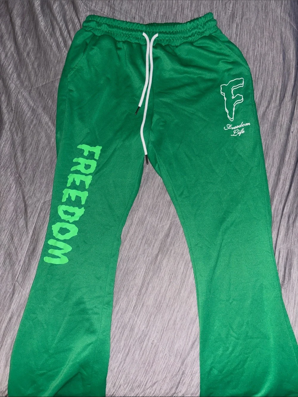 SHEIN Green 'Freedom' Men's Sweatpants